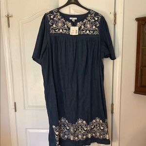 Casual Blue and White Mini Dress with Crew Neck